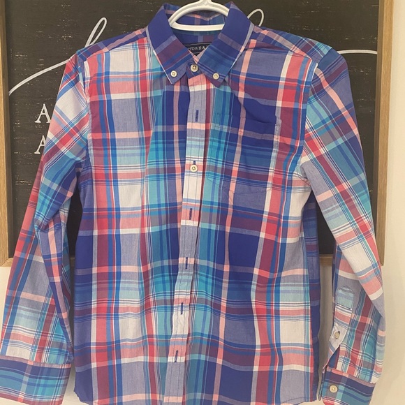 Boys Crown and Ivy Button UPS - Picture 1 of 6